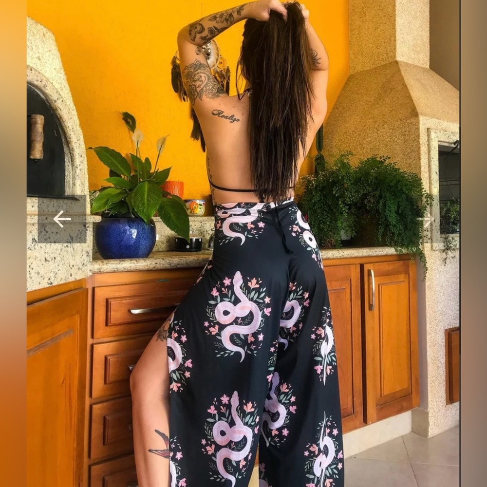 Witchy boho serpent palazzo pants - Picture 2 of 11